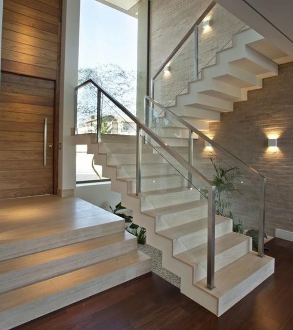 Cầu thang kính cường lực 10ly
